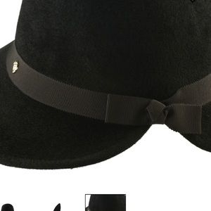 Nwt Helen Kaminski’s Daisy Lg